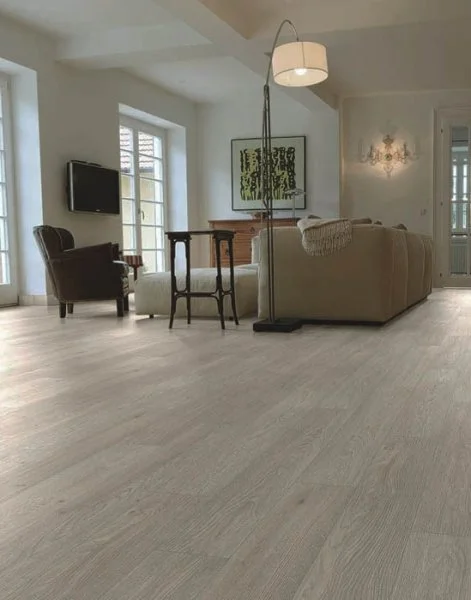 Ламинат Egger PRO 12/33 4V Дуб Чезена серый EPL150 в Миассе