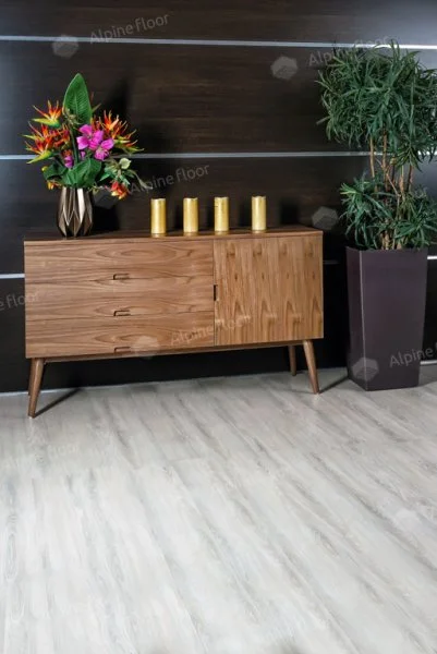 Кварц-виниловая плитка Alpine Floor Easy Line Дуб Снежный ЕСО 3-14 3 мм. 43 класс в Миассе