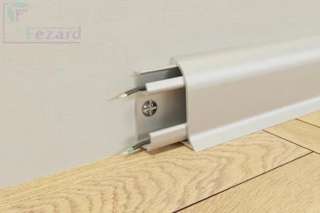 Алюминиевый плинтус Fezard Серебро 43х22х2,5м в Миассе