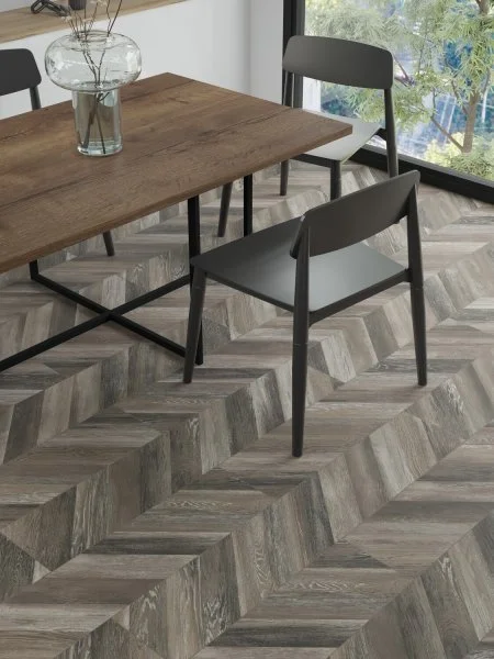 Ламинат Egger PRO 8/33 4V Large Дуб Кестинкорт Шоколад левая EPL240F4CL в Миассе