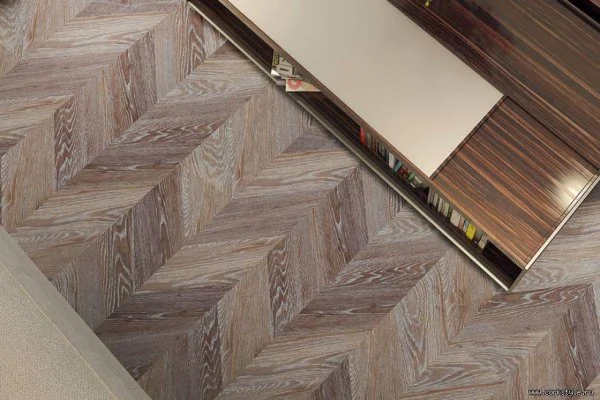Пробковое покрытие CorkStyle Chevron Brown (1235*305*6 мм) HC в Миассе
