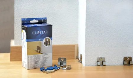 Клипсы для плинтуса Tarkett (50 шт.) в Миассе